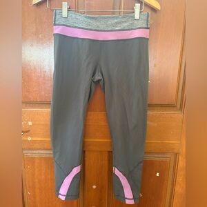 Lululemon leggings, size 6